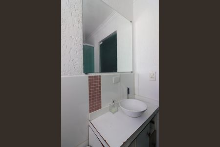 Casa à venda com 180m², 3 quartos e 2 vagasQuarto 1 - Suíte Banheiro 