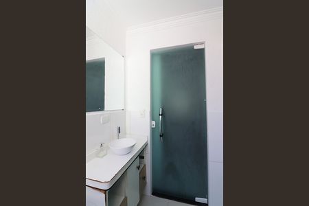 Casa à venda com 180m², 3 quartos e 2 vagasQuarto 1 - Suíte Banheiro 
