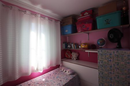 Casa à venda com 180m², 3 quartos e 2 vagasQuarto 2 