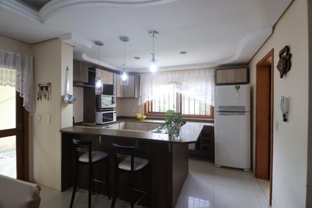 Casa à venda com 200m², 2 quartos e 2 vagasCozinha