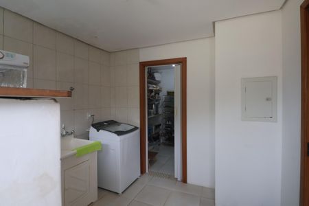 Casa à venda com 200m², 2 quartos e 2 vagasÁrea de Serviço