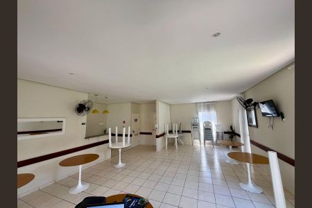 Apartamento para alugar com 49m², 2 quartos e 1 vagaÁrea comum- Quadra