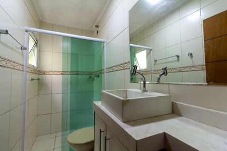Casa à venda com 110m², 3 quartos e 2 vagasBanheiro 1