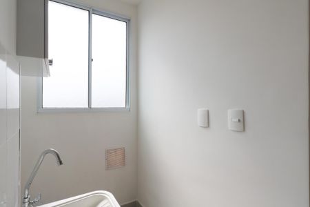Apartamento para alugar com 38m², 2 quartos e 1 vaga Apartamento para alugar com 38m², 2 quartos e 1 vagaÁrea de Serviço
