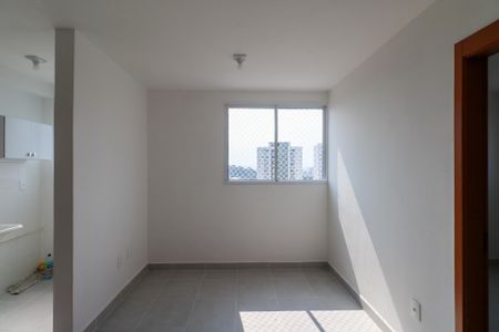 Apartamento para alugar com 38m², 2 quartos e 1 vaga Apartamento para alugar com 38m², 2 quartos e 1 vagaSala