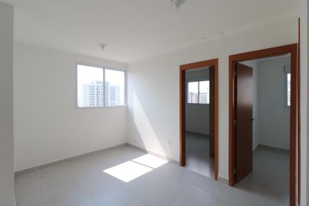 Apartamento para alugar com 38m², 2 quartos e 1 vaga Apartamento para alugar com 38m², 2 quartos e 1 vagaSala