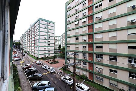 Vista da Suíte de apartamento à venda com 1 quarto, 47m² em Jardim Botânico, Porto Alegre
