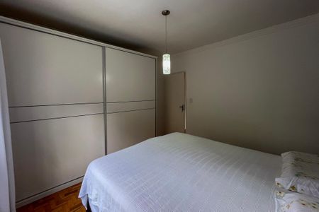 Casa à venda com 137m², 2 quartos e 2 vagasQuarto 1