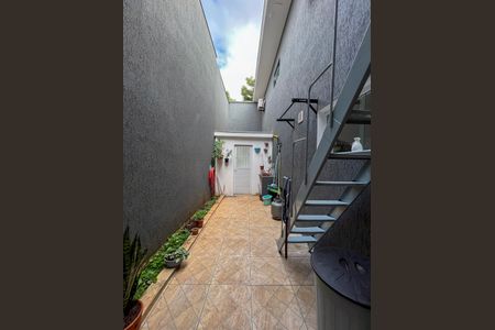 Casa à venda com 137m², 2 quartos e 2 vagasQuintal