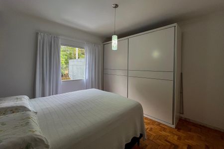 Casa à venda com 137m², 2 quartos e 2 vagasQuarto 1