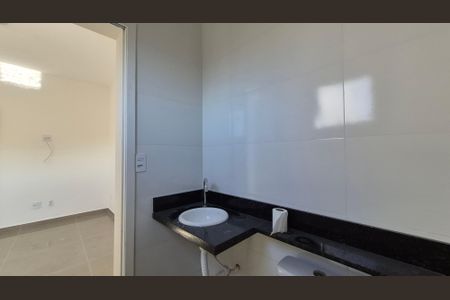 Apartamento para alugar com 97m², 2 quartos e 2 vagas Apartamento para alugar com 97m², 2 quartos e 2 vagasBanheiro da suíte