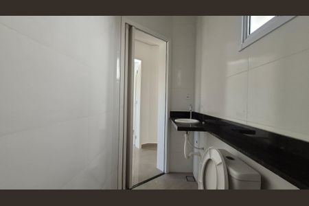 Apartamento para alugar com 97m², 2 quartos e 2 vagas Apartamento para alugar com 97m², 2 quartos e 2 vagasBanheiro