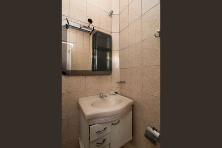 Casa para alugar com 260m², 6 quartos e 2 vagas Casa para alugar com 260m², 6 quartos e 2 vagasBanheiro Suíte 3