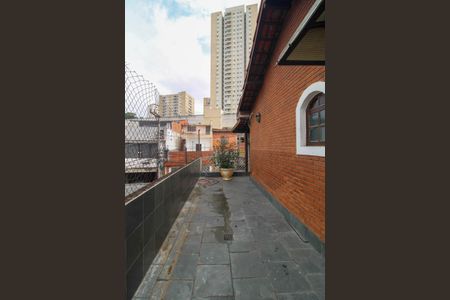 Casa para alugar com 260m², 6 quartos e 2 vagas Casa para alugar com 260m², 6 quartos e 2 vagasVaranda superior