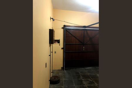 Casa para alugar com 260m², 2 quartos e 2 vagas Casa para alugar com 260m², 2 quartos e 2 vagasGaragem