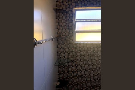 Casa para alugar com 260m², 2 quartos e 2 vagas Casa para alugar com 260m², 2 quartos e 2 vagasBanheiro