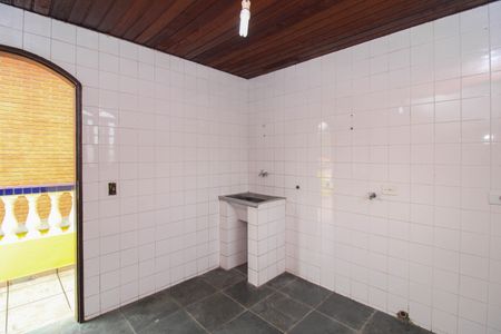 Casa para alugar com 260m², 6 quartos e 2 vagas Casa para alugar com 260m², 6 quartos e 2 vagasÁrea de Serviço superior