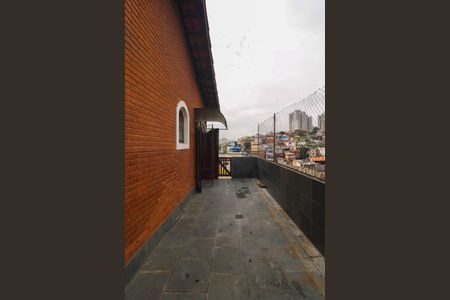 Casa para alugar com 260m², 6 quartos e 2 vagas Casa para alugar com 260m², 6 quartos e 2 vagasVaranda superior