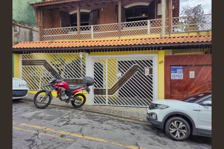 Casa para alugar com 260m², 6 quartos e 2 vagas
