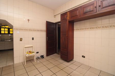Casa para alugar com 260m², 6 quartos e 2 vagas Casa para alugar com 260m², 6 quartos e 2 vagasCopa