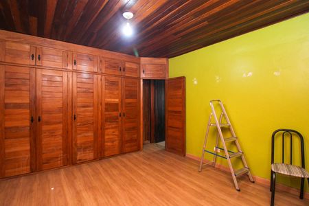 Casa para alugar com 260m², 6 quartos e 2 vagas Casa para alugar com 260m², 6 quartos e 2 vagasSuíte 1