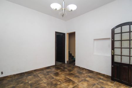 Sala  de casa para alugar com 6 quartos, 260m² em Jardim Beatriz, Taboão da Serra