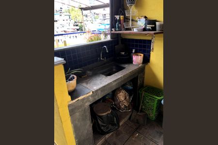 Casa para alugar com 260m², 2 quartos e 2 vagas Casa para alugar com 260m², 2 quartos e 2 vagasÁrea externa