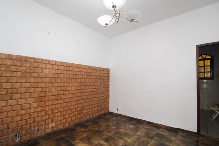 Casa para alugar com 260m², 6 quartos e 2 vagas Casa para alugar com 260m², 6 quartos e 2 vagasSala