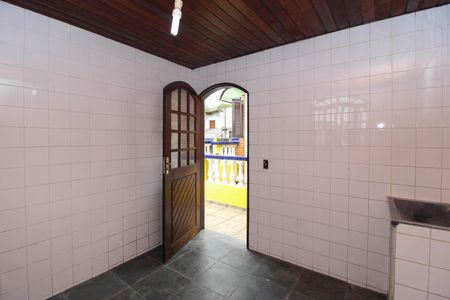 Casa para alugar com 260m², 6 quartos e 2 vagas Casa para alugar com 260m², 6 quartos e 2 vagasÁrea de Serviço superior