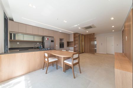 Apartamento para alugar com 105m², 2 quartos e 2 vagas Apartamento para alugar com 105m², 2 quartos e 2 vagasSala