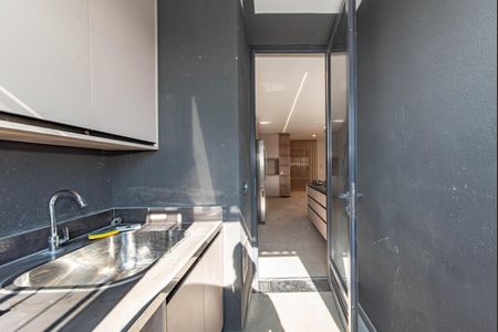 Apartamento para alugar com 105m², 2 quartos e 2 vagas Apartamento para alugar com 105m², 2 quartos e 2 vagasLavanderia