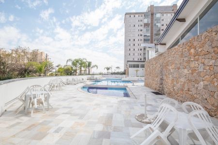 Apartamento à venda com 79m², 3 quartos e 2 vagas Apartamento à venda com 79m², 3 quartos e 2 vagasÁrea comum - Piscina
