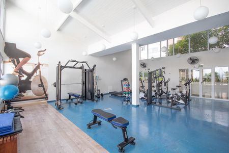 Apartamento à venda com 79m², 3 quartos e 2 vagas Apartamento à venda com 79m², 3 quartos e 2 vagasÁrea comum - Academia