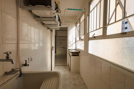 Apartamento para alugar com 115m², 4 quartos e 1 vaga Apartamento para alugar com 115m², 4 quartos e 1 vagaÁrea de Serviço