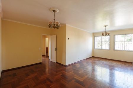 Apartamento para alugar com 115m², 4 quartos e 1 vaga Apartamento para alugar com 115m², 4 quartos e 1 vagaSala