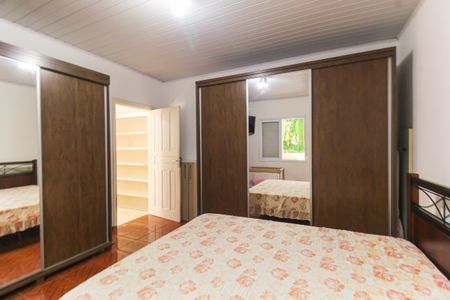 Casa à venda com 184m², 3 quartos e 2 vagasQuarto 2