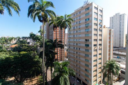 Apartamento para alugar com 169m², 3 quartos e 1 vaga Apartamento para alugar com 169m², 3 quartos e 1 vagaVISTA DO QUARTO 2