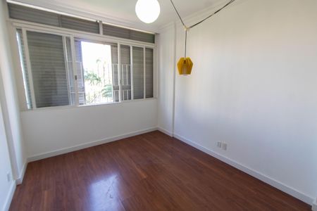 Apartamento para alugar com 169m², 3 quartos e 1 vagaQUARTO 1