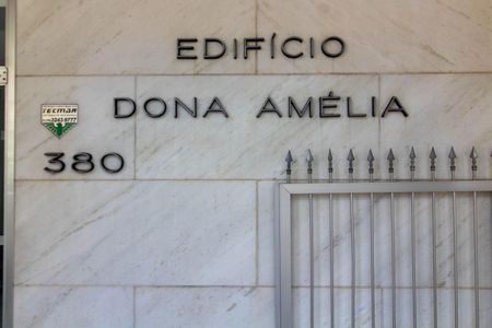 Apartamento para alugar com 169m², 3 quartos e 1 vaga Apartamento para alugar com 169m², 3 quartos e 1 vagaFACHADA