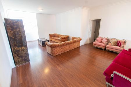 Apartamento para alugar com 169m², 3 quartos e 1 vagaSALA