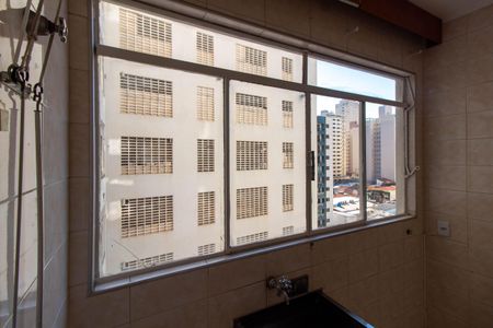 Apartamento para alugar com 169m², 3 quartos e 1 vagaÁREA DE SERVIÇO