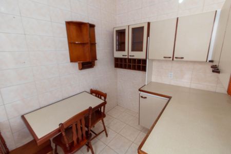 Apartamento para alugar com 169m², 3 quartos e 1 vaga Apartamento para alugar com 169m², 3 quartos e 1 vagaCOZINHA