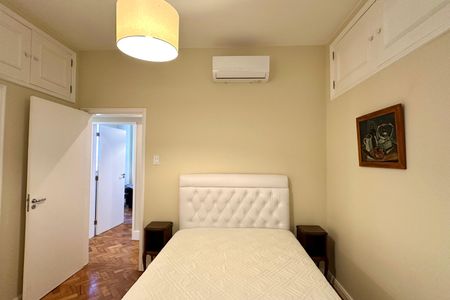 Apartamento para alugar com 180m², 4 quartos e 1 vaga