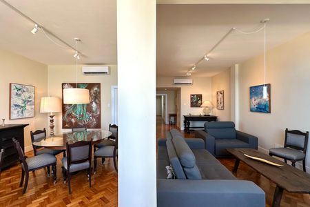 Apartamento para alugar com 180m², 4 quartos e 1 vaga