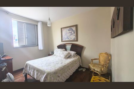 Apartamento à venda com 136m², 3 quartos e 2 vagas Apartamento à venda com 136m², 3 quartos e 2 vagasQuarto