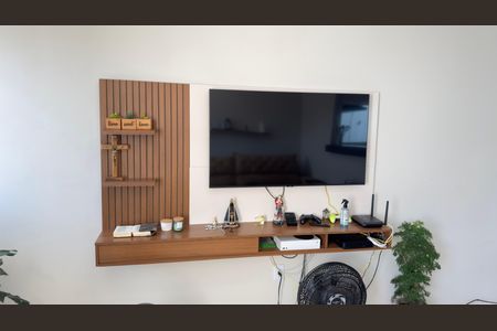 Casa para alugar com 240m², 2 quartos e 2 vagasSala