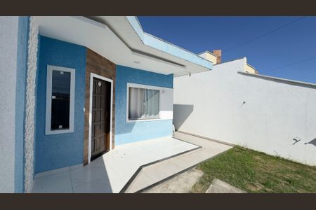 Casa para alugar com 240m², 2 quartos e 2 vagasFachada