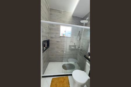 Casa para alugar com 240m², 2 quartos e 2 vagasBanheiro