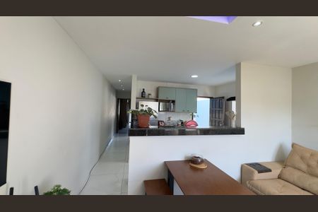 Casa para alugar com 240m², 2 quartos e 2 vagasSala