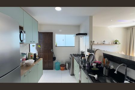 Casa para alugar com 240m², 2 quartos e 2 vagasCozinha